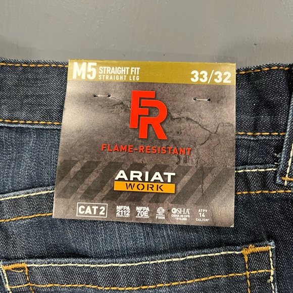 BRAND NEW Ariat FR M5 Straight DuraLight Stretch Straight Leg Jean - Picture 6 of 8